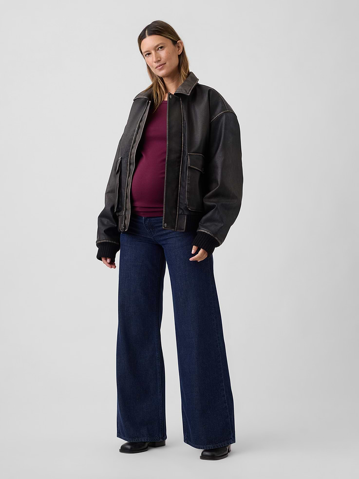 Image number 3 showing, Maternity Modern Crewneck T-Shirt