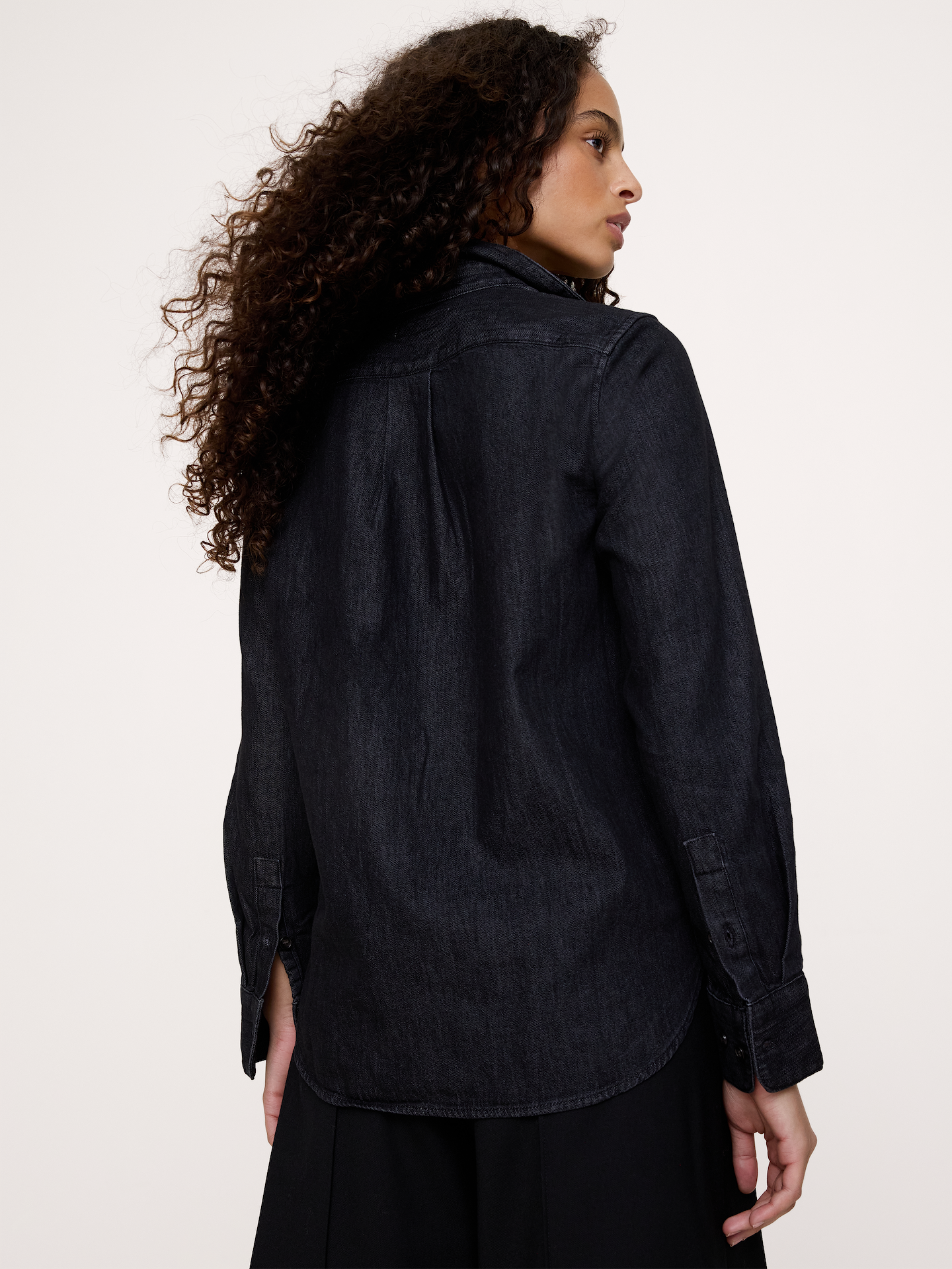 Image number 3 showing, The Everyday Shirt in Denim