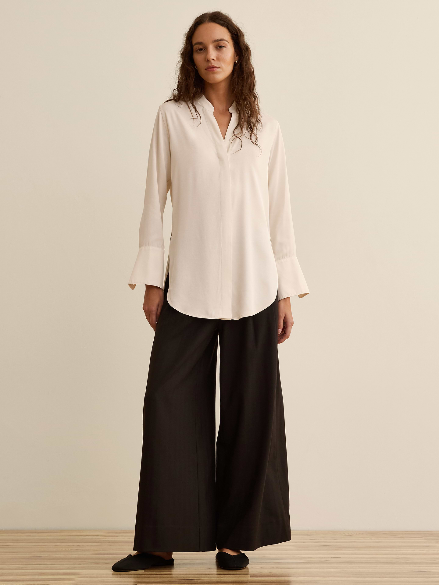 Image number 3 showing, Banana Republic x La Ligne | The Relaxed Viscose Tunic