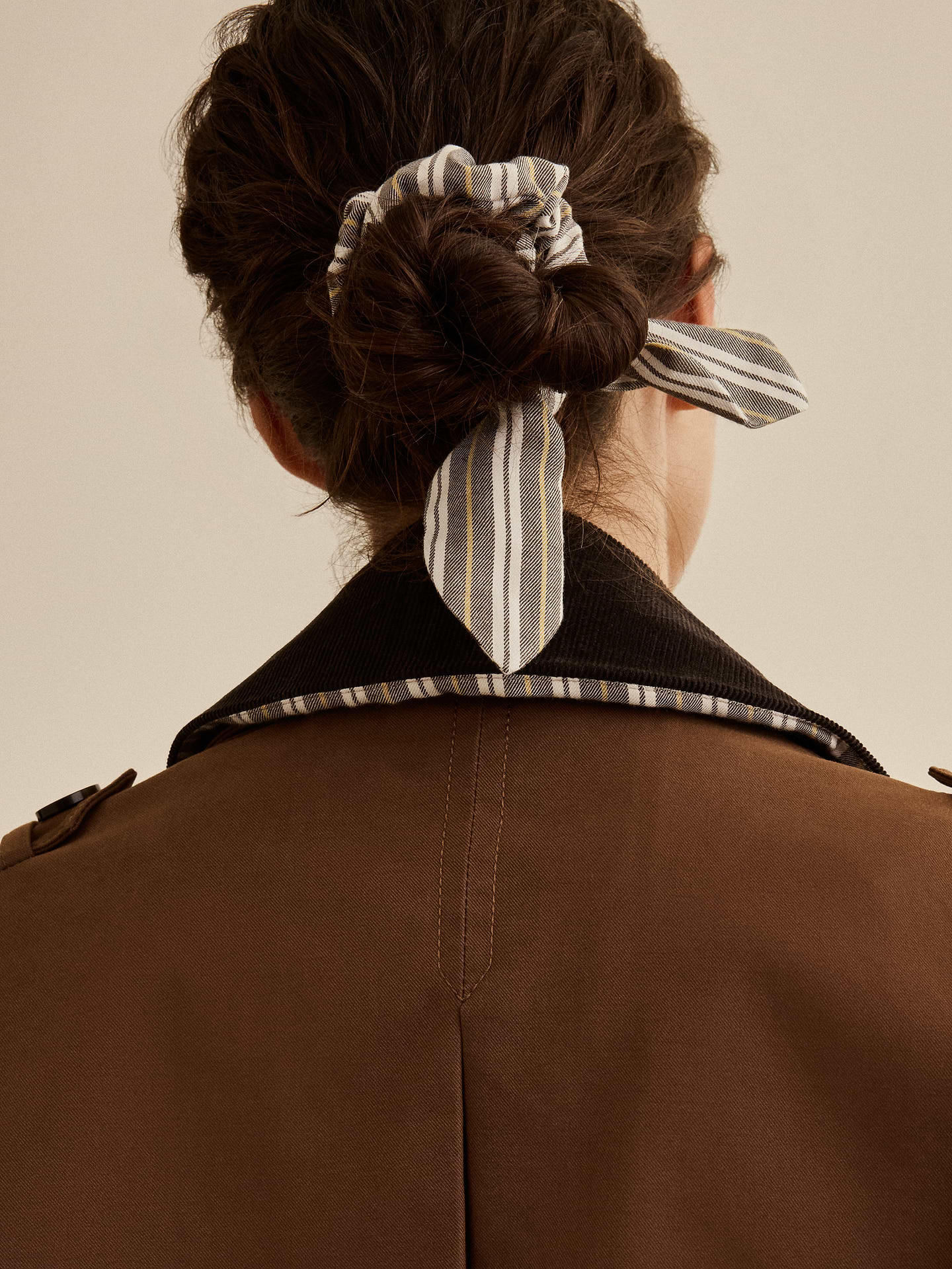 Image number 1 showing, Banana Republic x La Ligne | The Hair Scrunchie