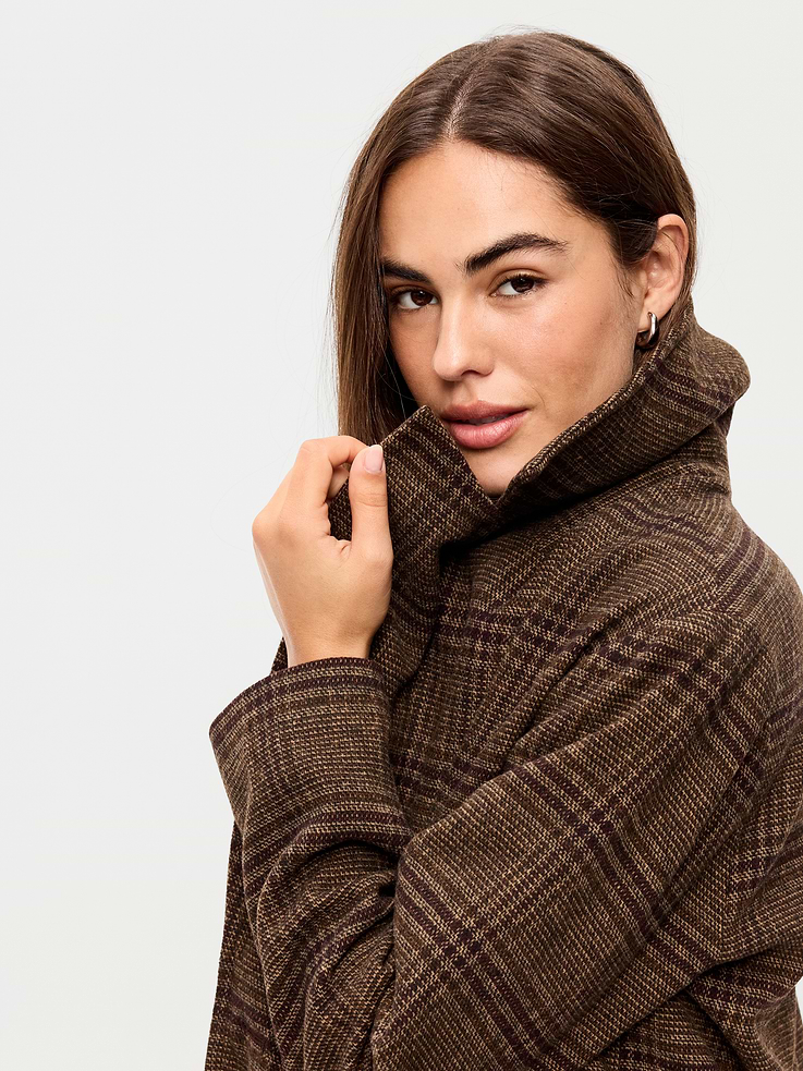 Image 4 of 7, Oversized Full-Length Overcoat