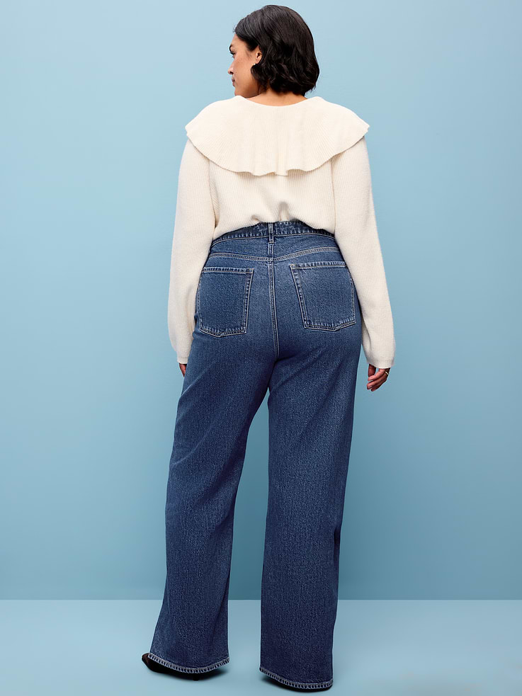 Image number 10 showing, Extra High-Waisted Twisted Seam Wide-Leg Jeans