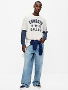 Image number 3 showing, Dallas Cowboys Oversized Graphic T-Shirt for Men
