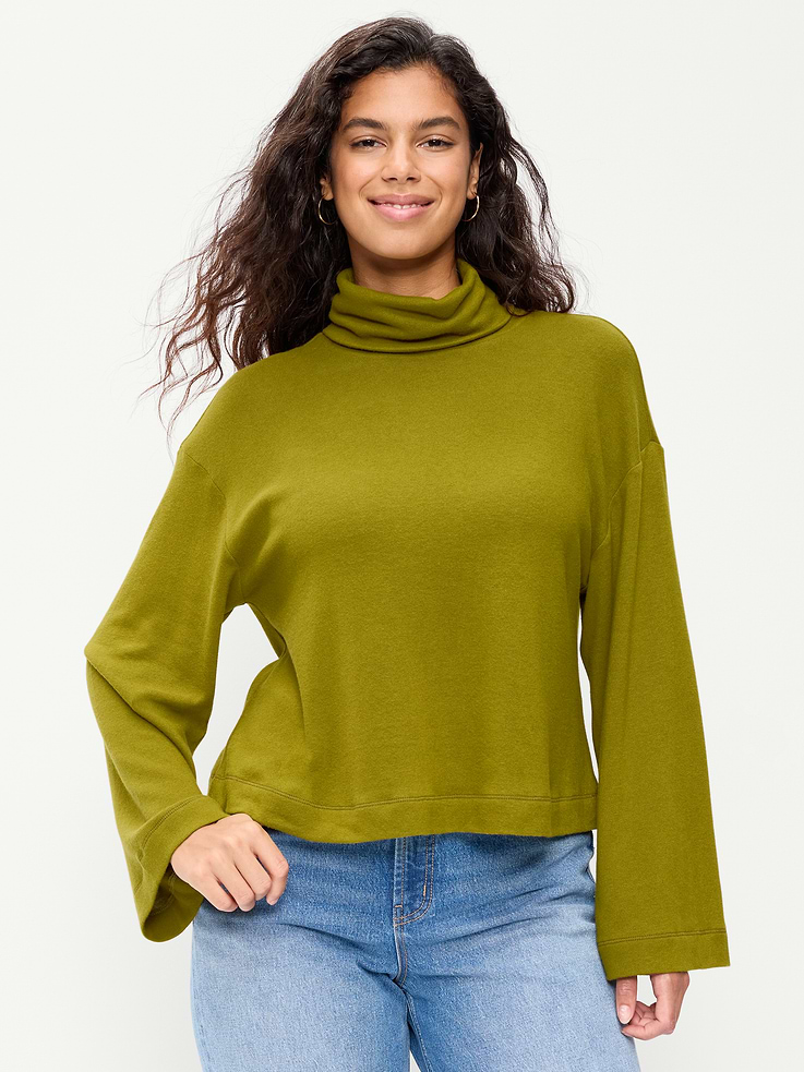 Image 6 of 9, Long-Sleeve Oversized Turtleneck Sweater