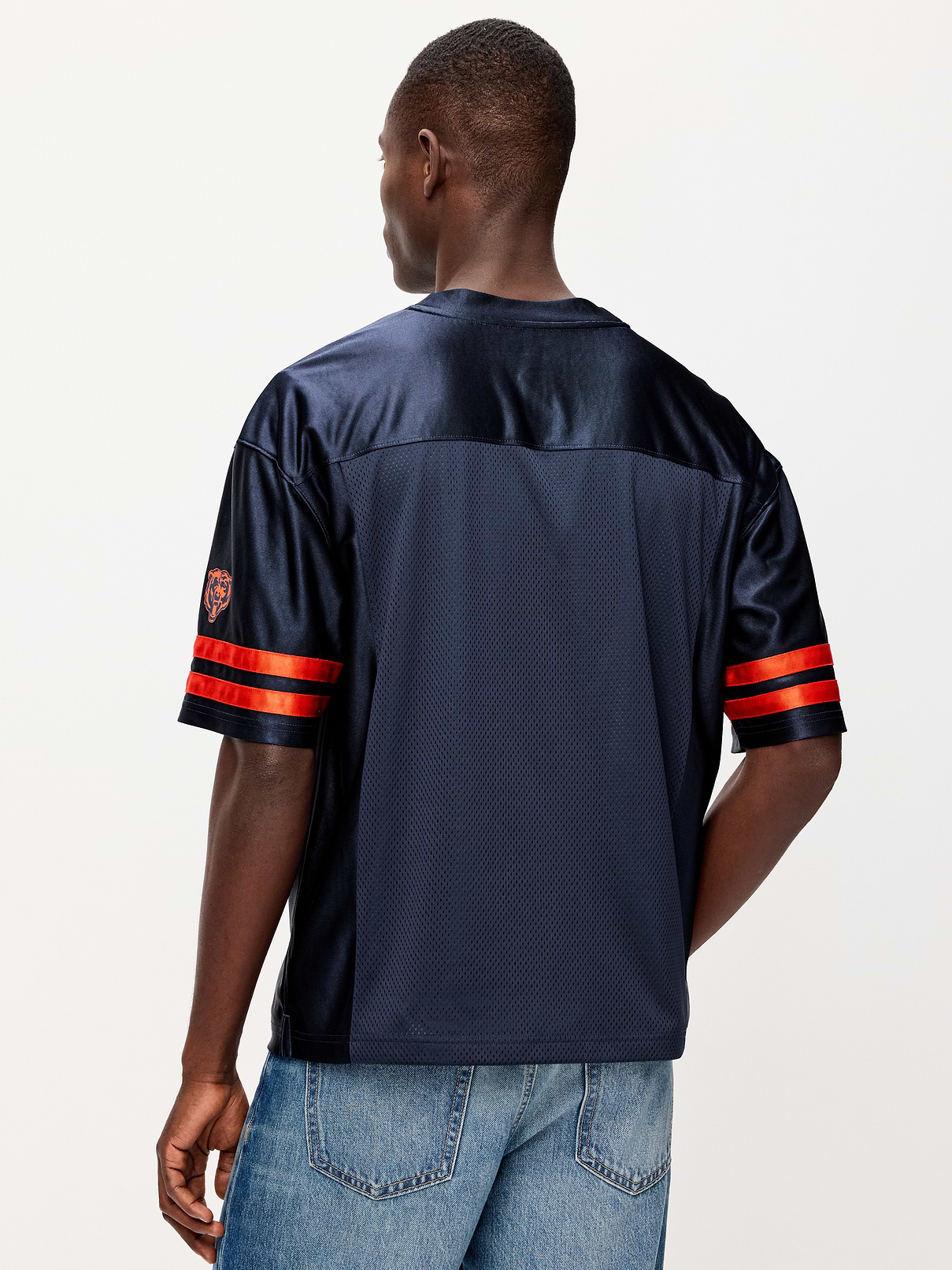Image number 2 showing, Chicago Bears Lifestyle Jersey T-Shirt for Men