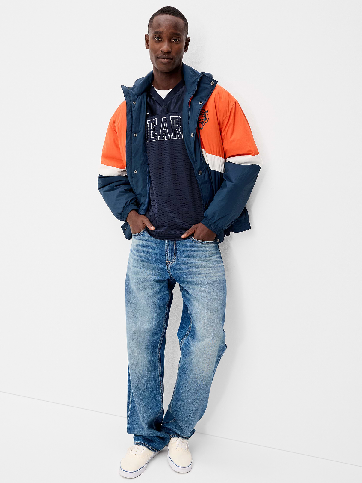 Image number 3 showing, Chicago Bears Lifestyle Jersey T-Shirt for Men