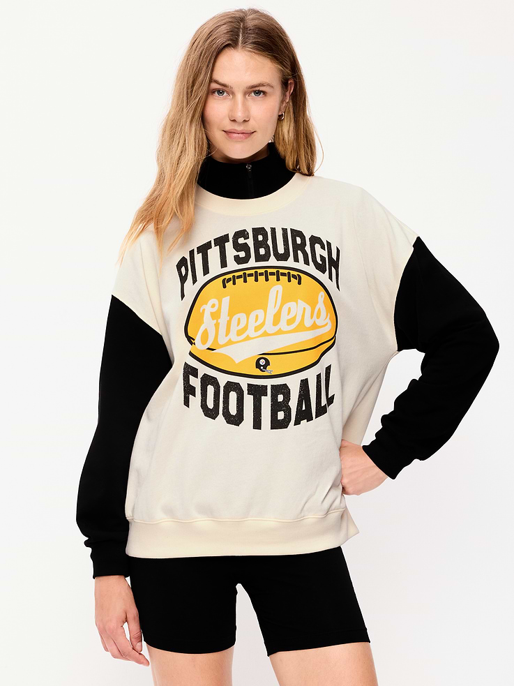 Image 1 of 4, crew neck, long sleeves, elasticized cuffs and hem, pullover style, Product #916486