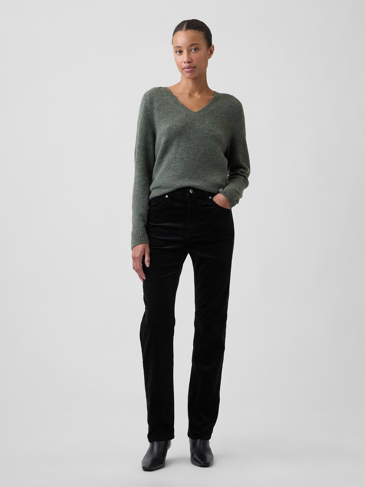 Image 1 of 5, This product is part of our water-saving Washwell program. Compared with conventional wash methods, Washwell uses at least 20% less water., Stretch corduroy weave., Button closure, zip fly., Classic five-pocket styling., Product #1178935