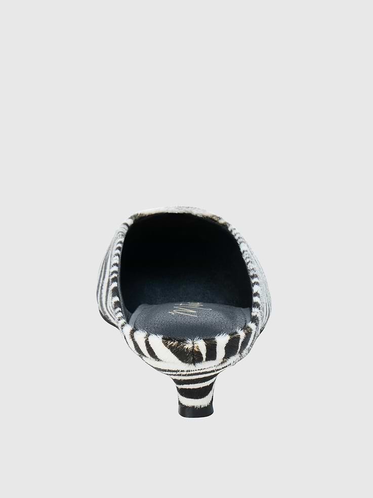 Image number 6 showing, Classy Heeled Mule