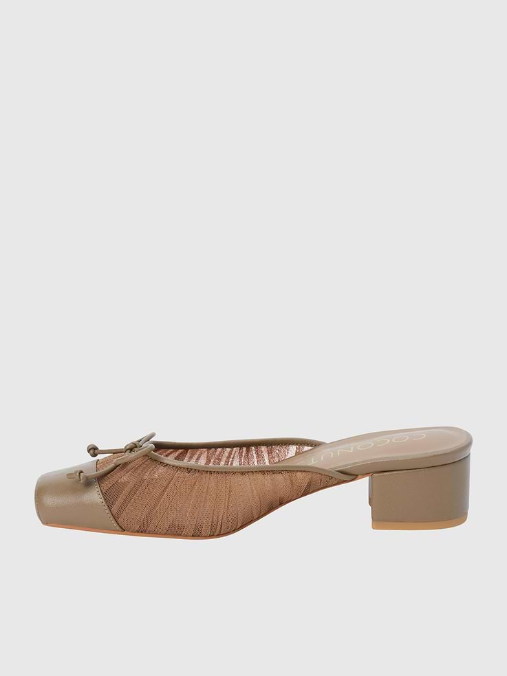Image number 5 showing, Geneva Heeled Mule