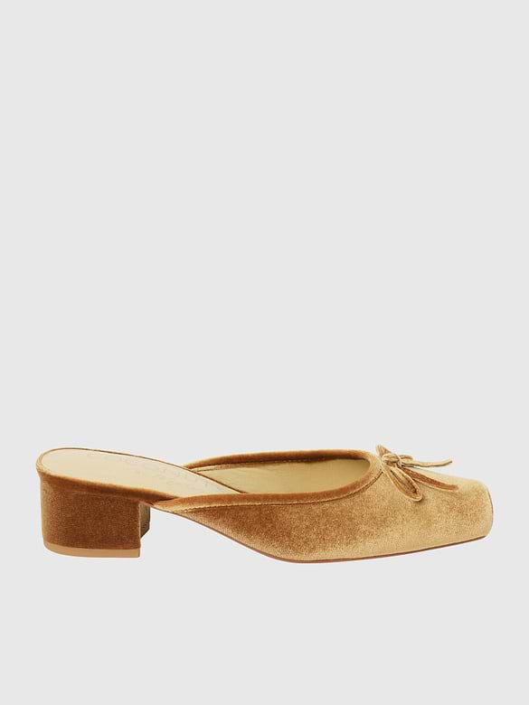 Geneva Heeled Mule