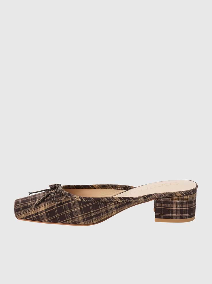 Image number 5 showing, Geneva Heeled Mule