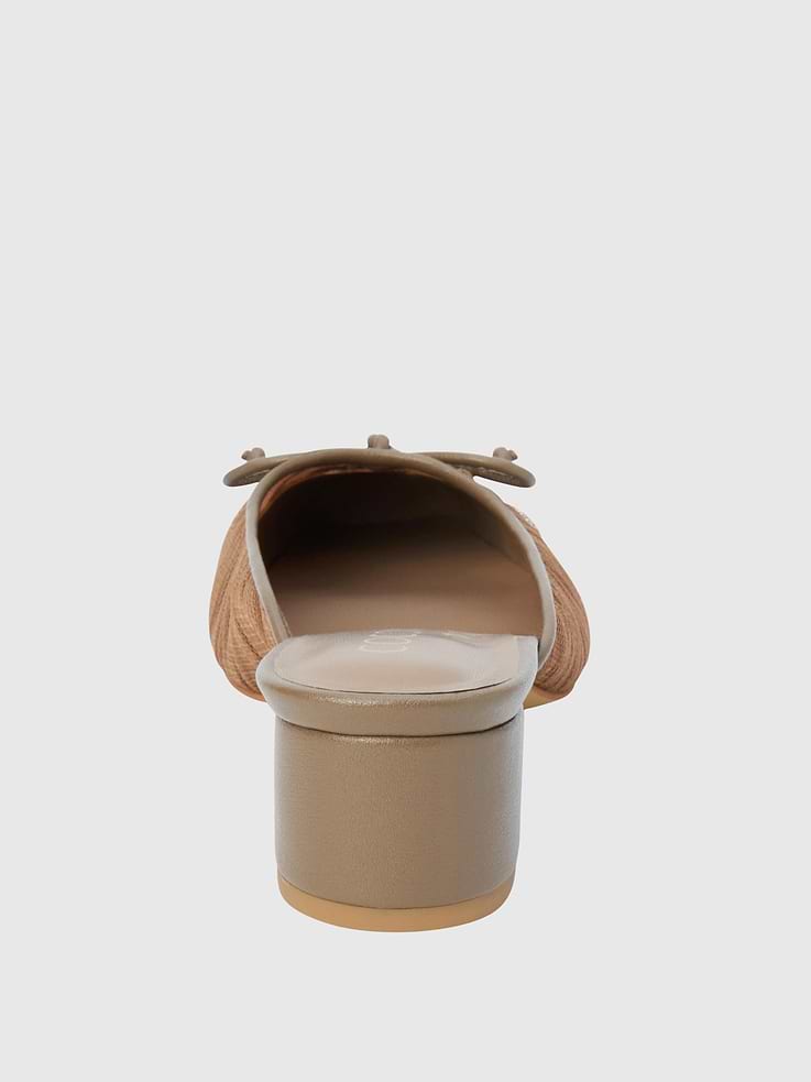 Image number 6 showing, Geneva Heeled Mule