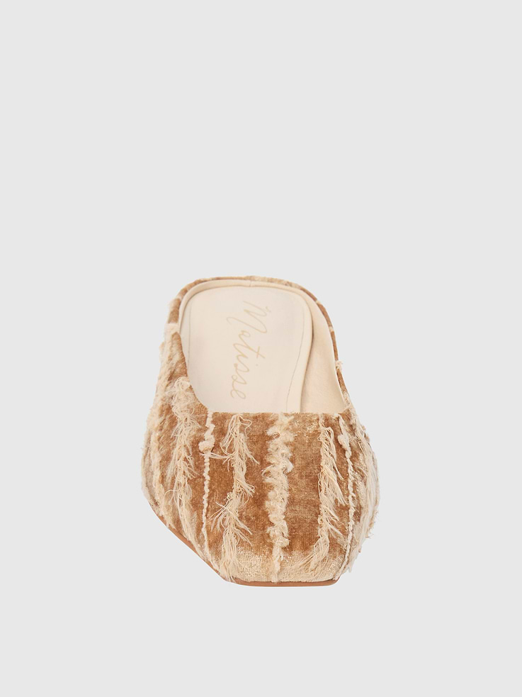 Image number 7 showing, Classy Heeled Mule
