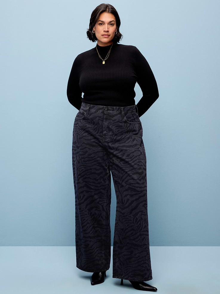Image 8 of 9, High-Waisted Baggy Wide-Leg Jeans
