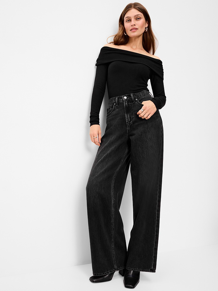 Image 3 of 8, Off-The-Shoulder Long-Sleeve Fitted Top