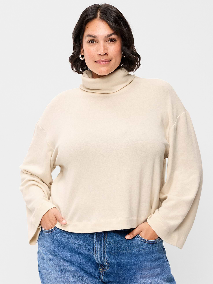 Image 6 of 7, Long-Sleeve Oversized Turtleneck Sweater