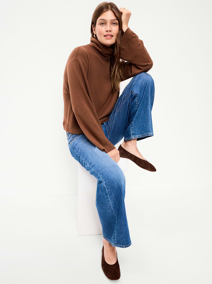 Image 3 of 9, Long-Sleeve Oversized Turtleneck Sweater