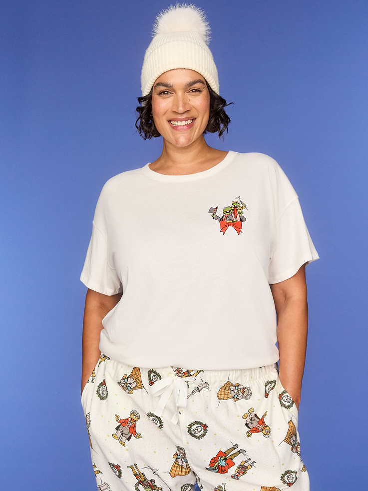 Image 6 of 7, Old Navy x Disney Muppets Oversized Graphic T-Shirt for Women, All-Access Cardmember