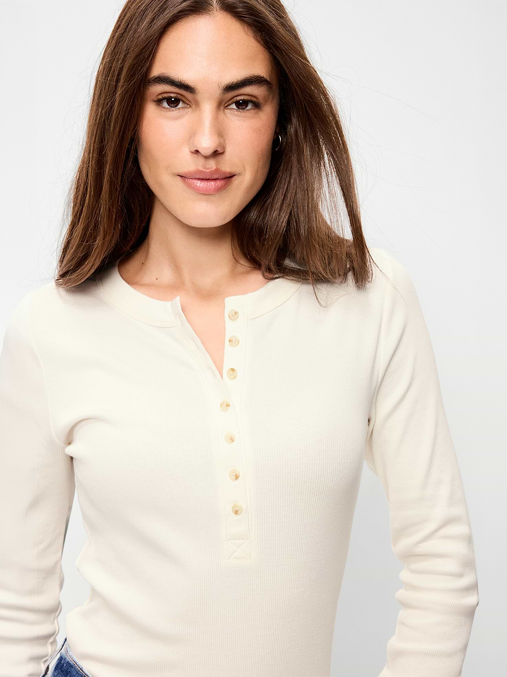Image 1 of 8, A skimming fit that hugs your bod just right., crew neck, long sleeves, henley placket, Product #909480
