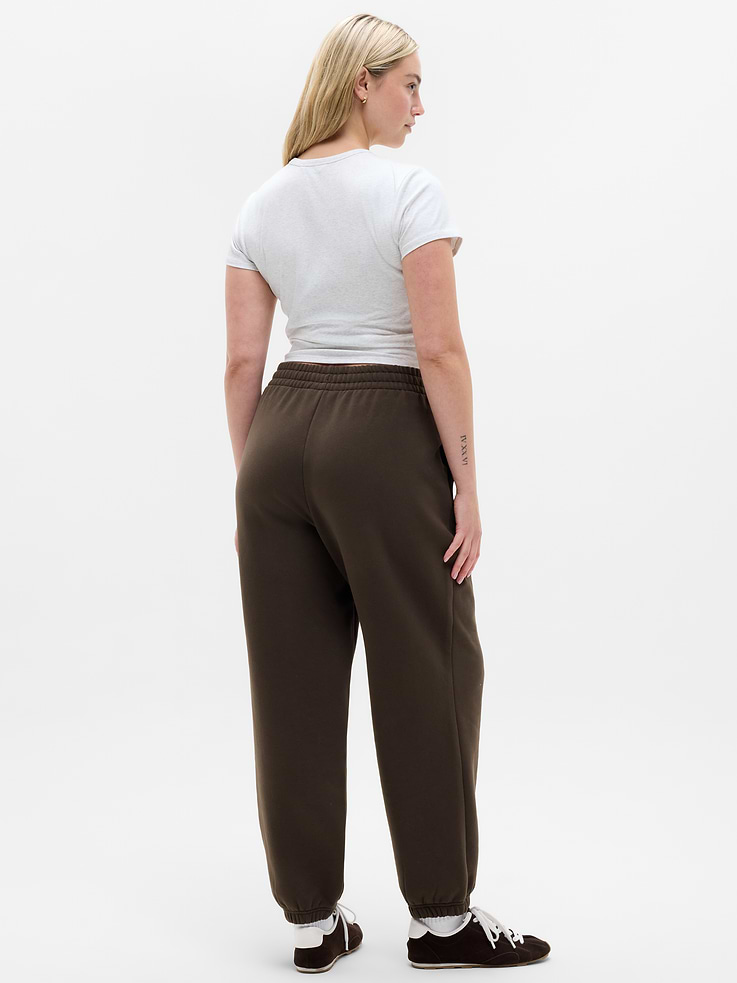 Image 7 of 8, Forever Fleece Classic Jogger