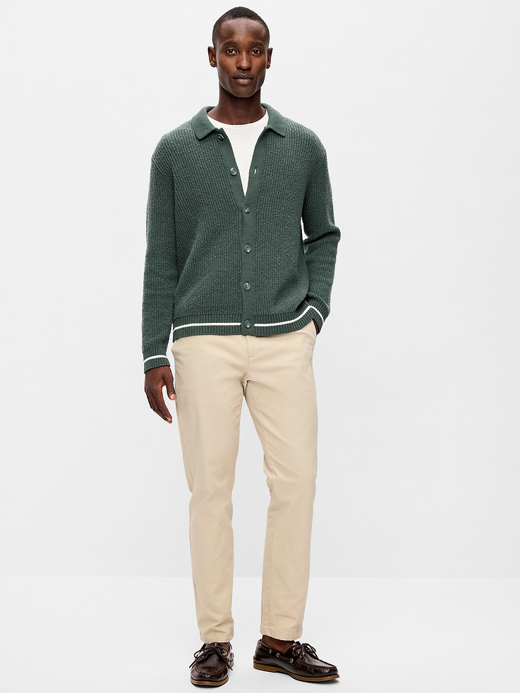 Image 1 of 4, An everyday chino in soft cotton, with a hint of stretch., contoured waistband, button closure, belt loops, zip fly, hip pockets, back welt pockets with button closure at left, Product #408047