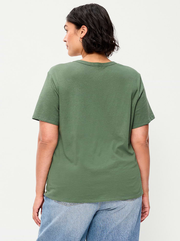 Image 9 of 9, EveryWear Logo Graphic T-Shirt
