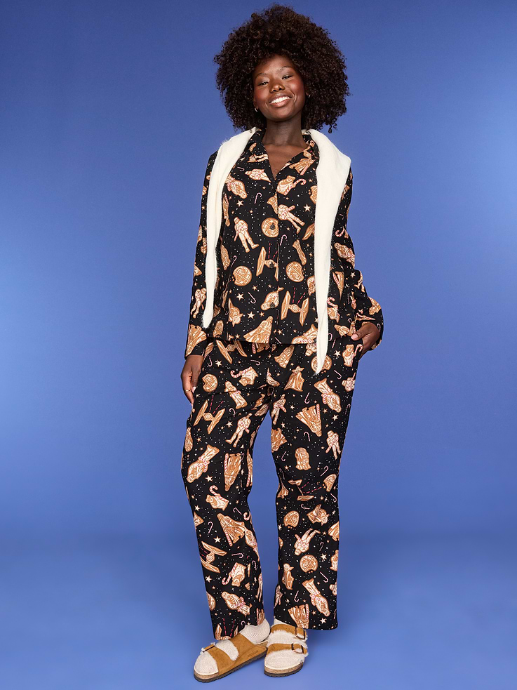 Image 5 of 8, Old Navy x Star Wars™ Flannel Pajama Pants Set for Women, All-Access Cardmember