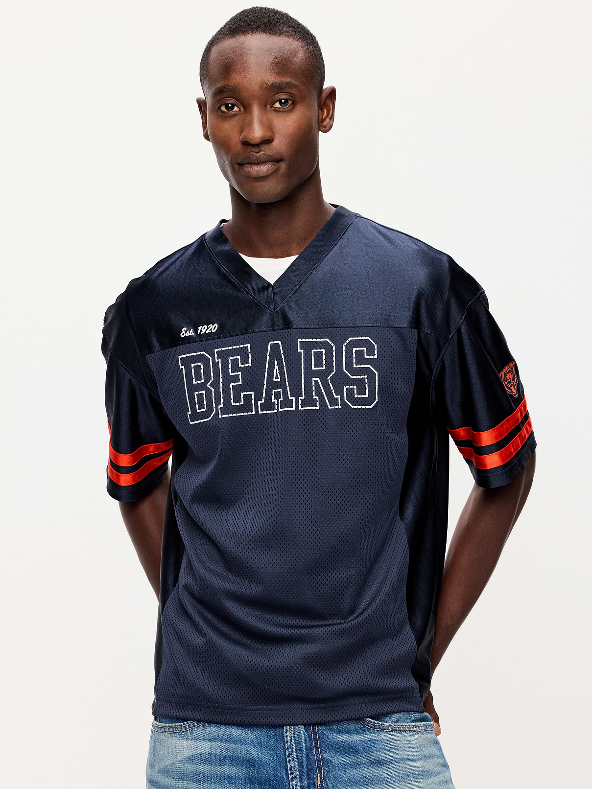 Image number 1 showing, Chicago Bears Lifestyle Jersey T-Shirt for Men