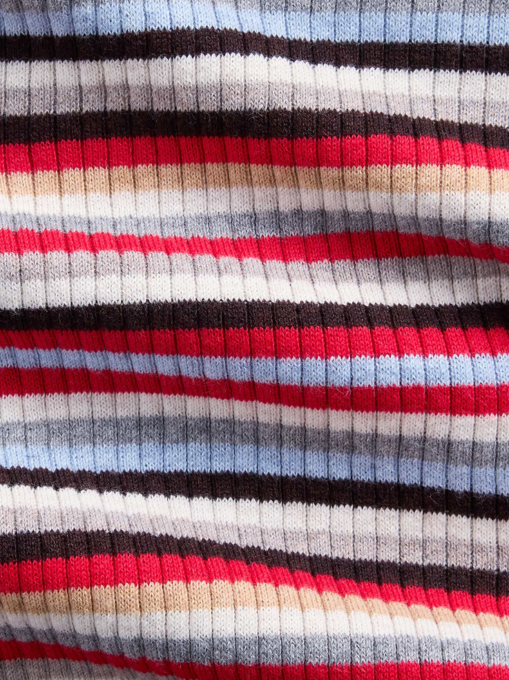 Image 4 of 5, Lightweight CashSoft Rib Turtleneck Sweater