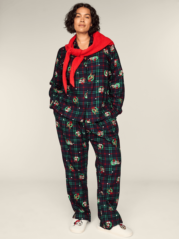 Image 7 of 8, Old Navy x Disney Flannel Pajama Pant Set for Women, All-Access Cardmember