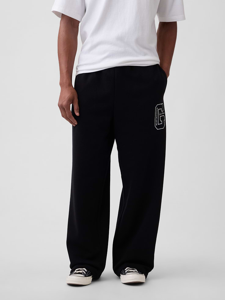 Image number 3 showing, Gap NY Logo Baggy Sweatpants