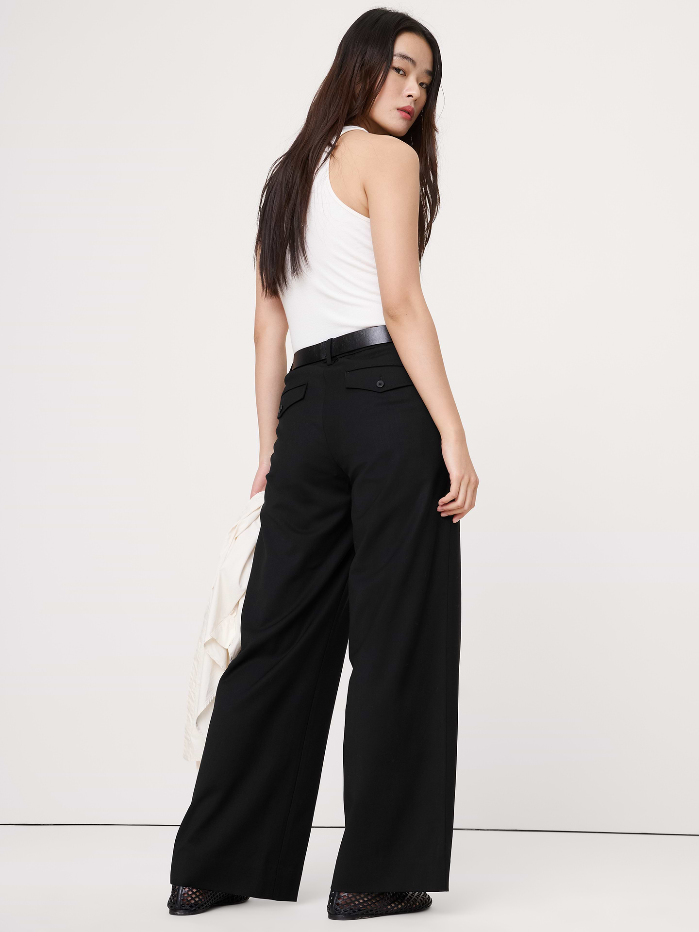 Image 2 of 4, The Everyday Wide-Leg Pant in Italian Lightweight Wool