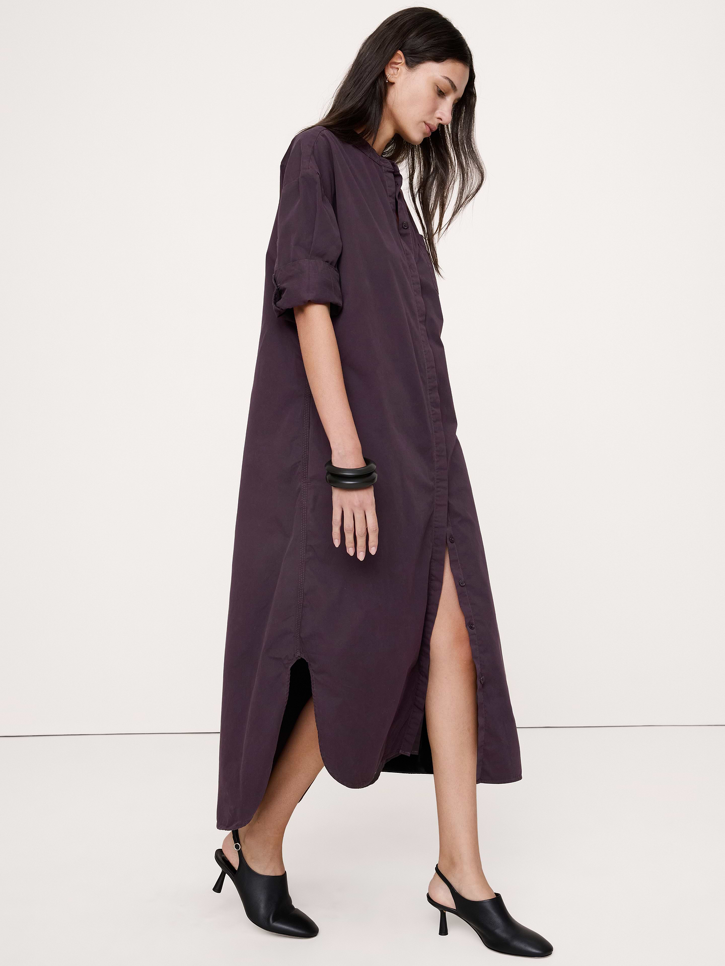L'image numéro 4 présente Robe-chemisier à ceinture en sergé de coton