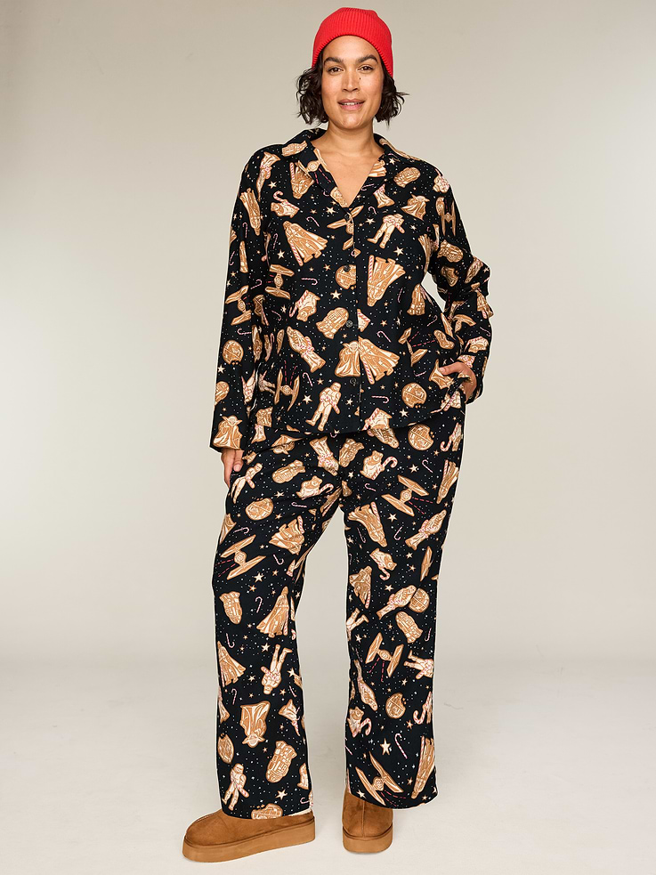 Image 7 of 8, Old Navy x Star Wars™ Flannel Pajama Pants Set for Women, All-Access Cardmember