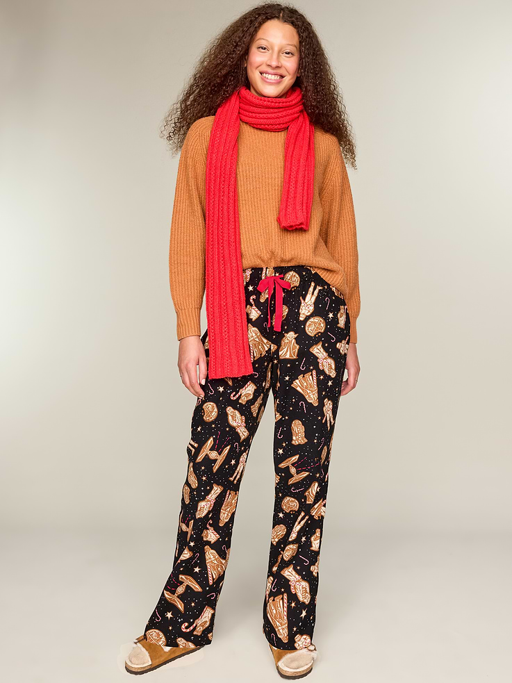 Image 2 of 5, Old Navy x Star Wars™ Flannel Pajama Pants for Women, All-Access Cardmember