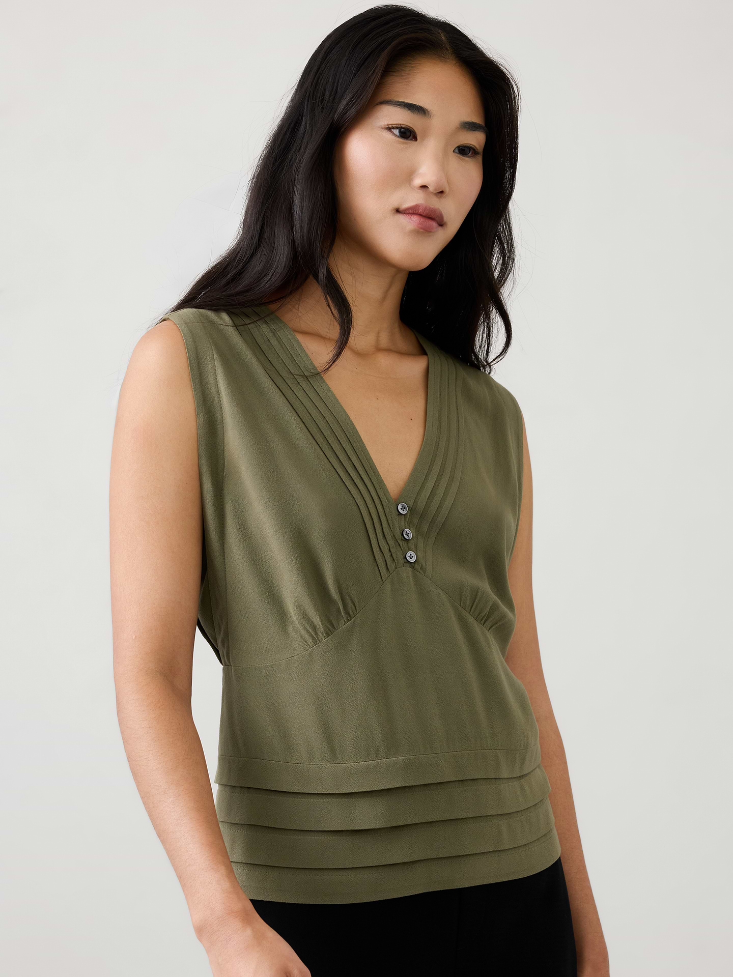 Image number 1 showing, Crepe Pleated Swing Top