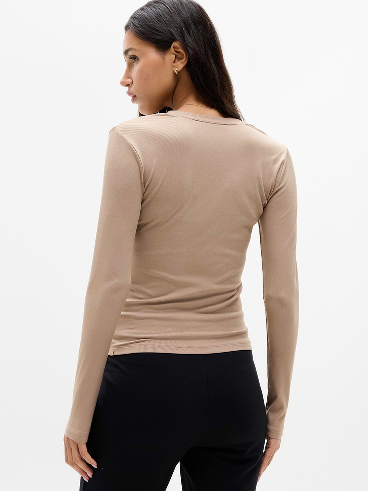 Image 6 of 6, Signature Rib V-Neck Top