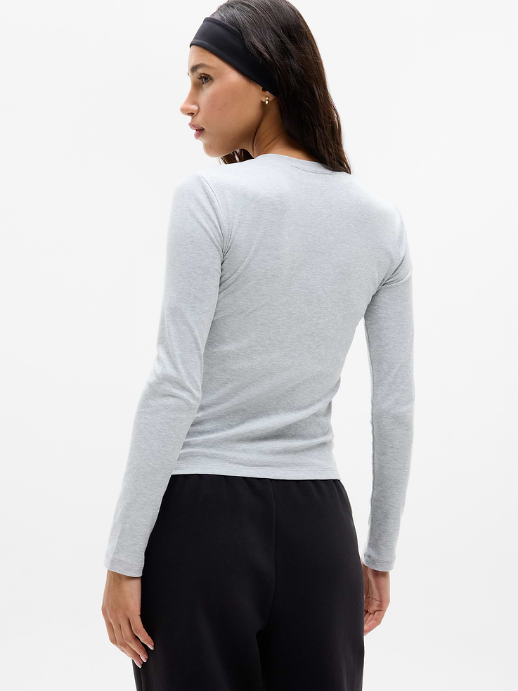 Image 6 of 7, Signature Rib V-Neck Top
