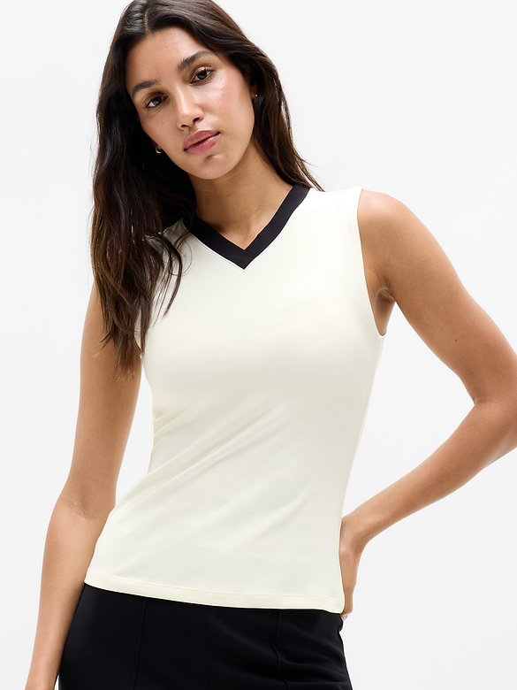 Signature Rib V-Neck Muscle Tank