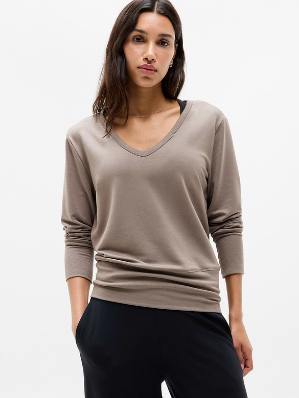 Coaster Luxe V-Neck Sweatshirt