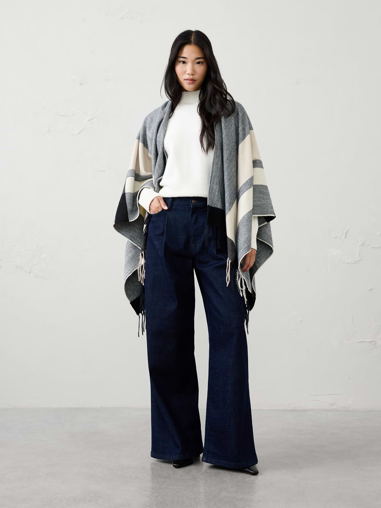 Image number 1 showing, Cozy Poncho