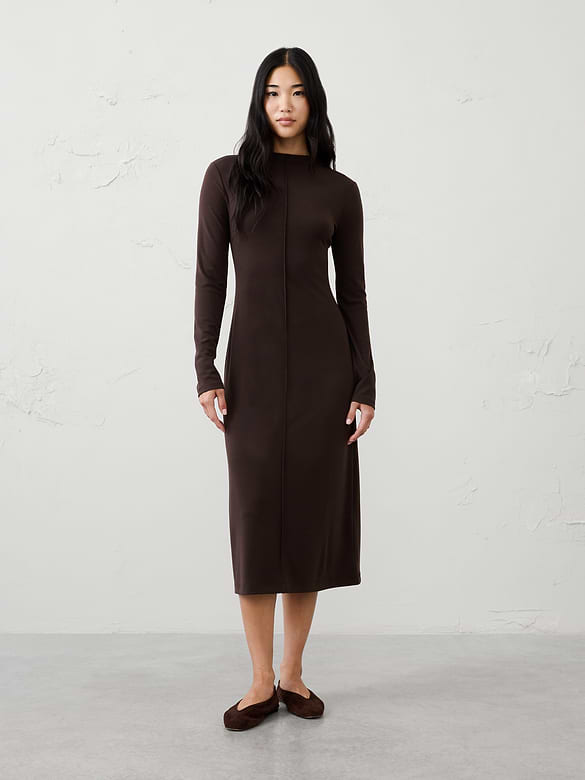 Cozy Ribbed Knit Midi Dress