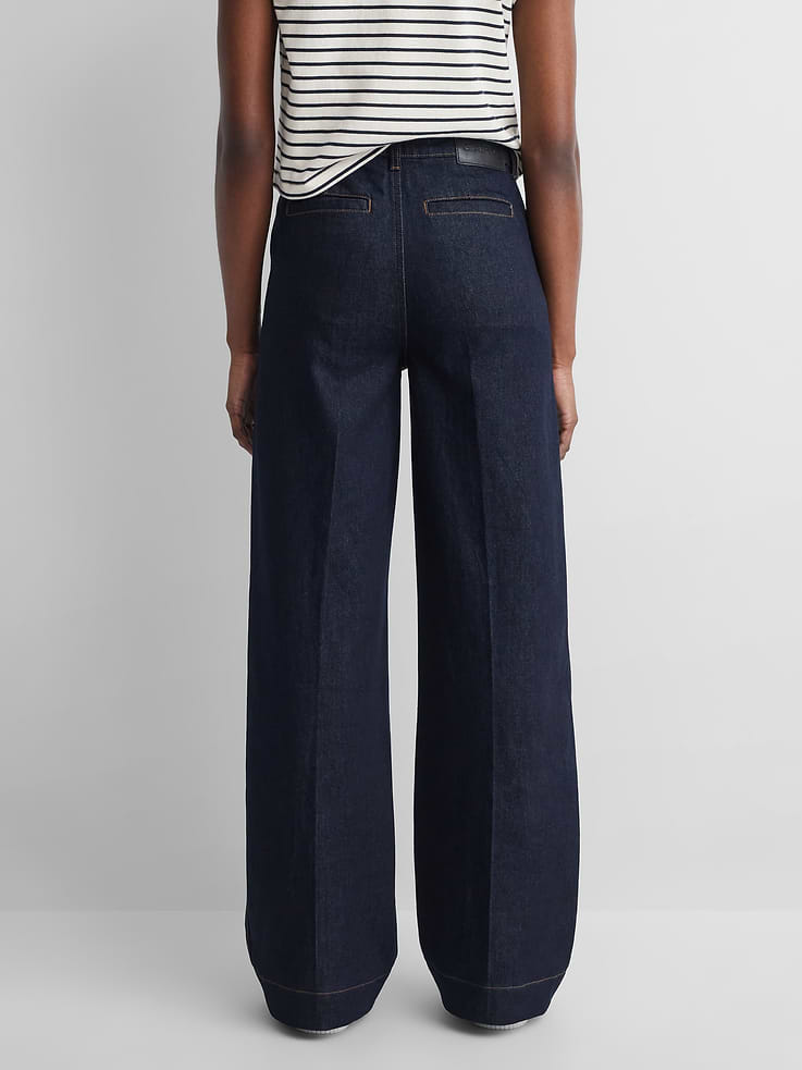 Image 4 of 9, Gap × A.P.C. High Rise Stride Jeans, Cardmember Early Access