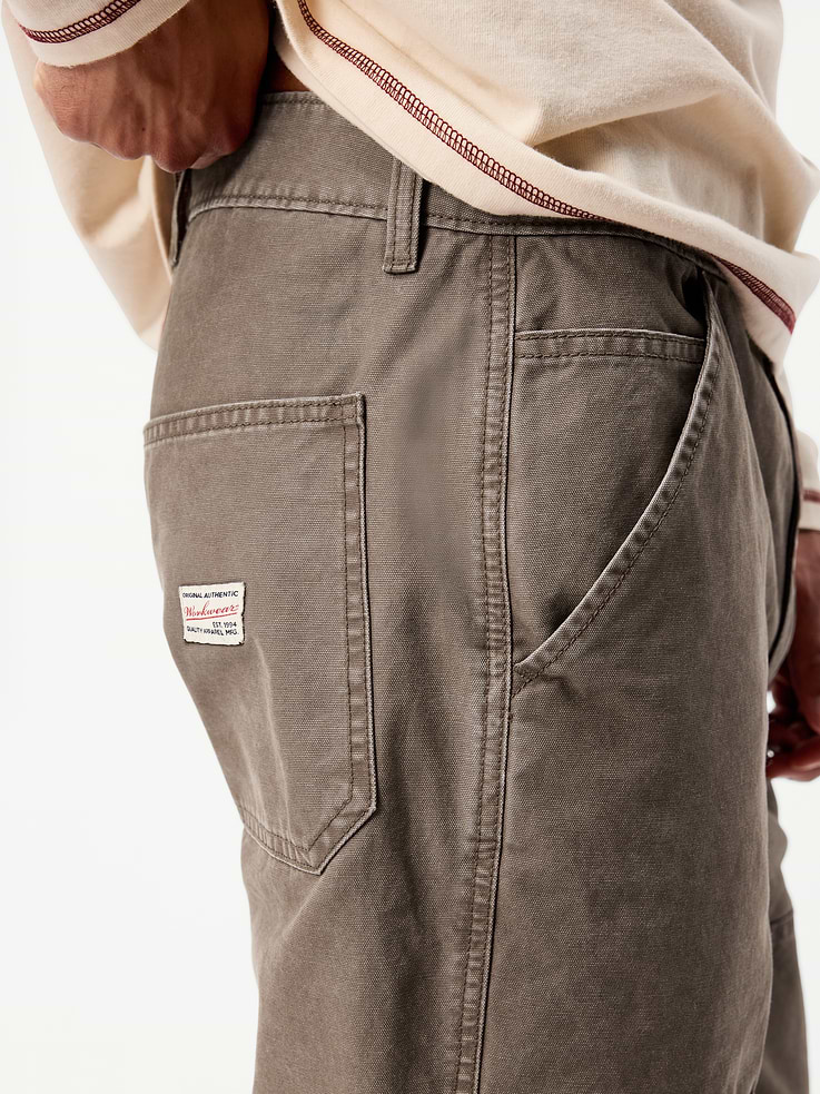 L'image numéro 4 présente Pantalon de travail ample années 90 en toile