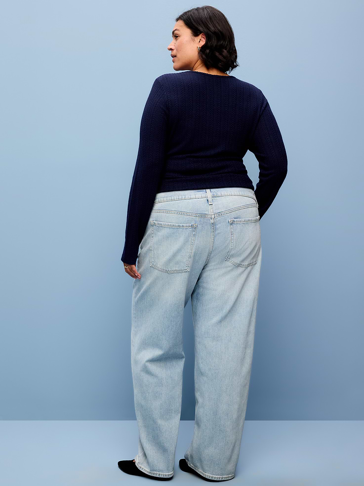 L'image numéro 9 présente Jean ample à taille basse