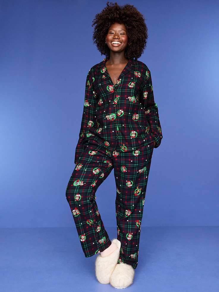 Image 5 of 8, Old Navy x Disney Flannel Pajama Pant Set for Women, All-Access Cardmember