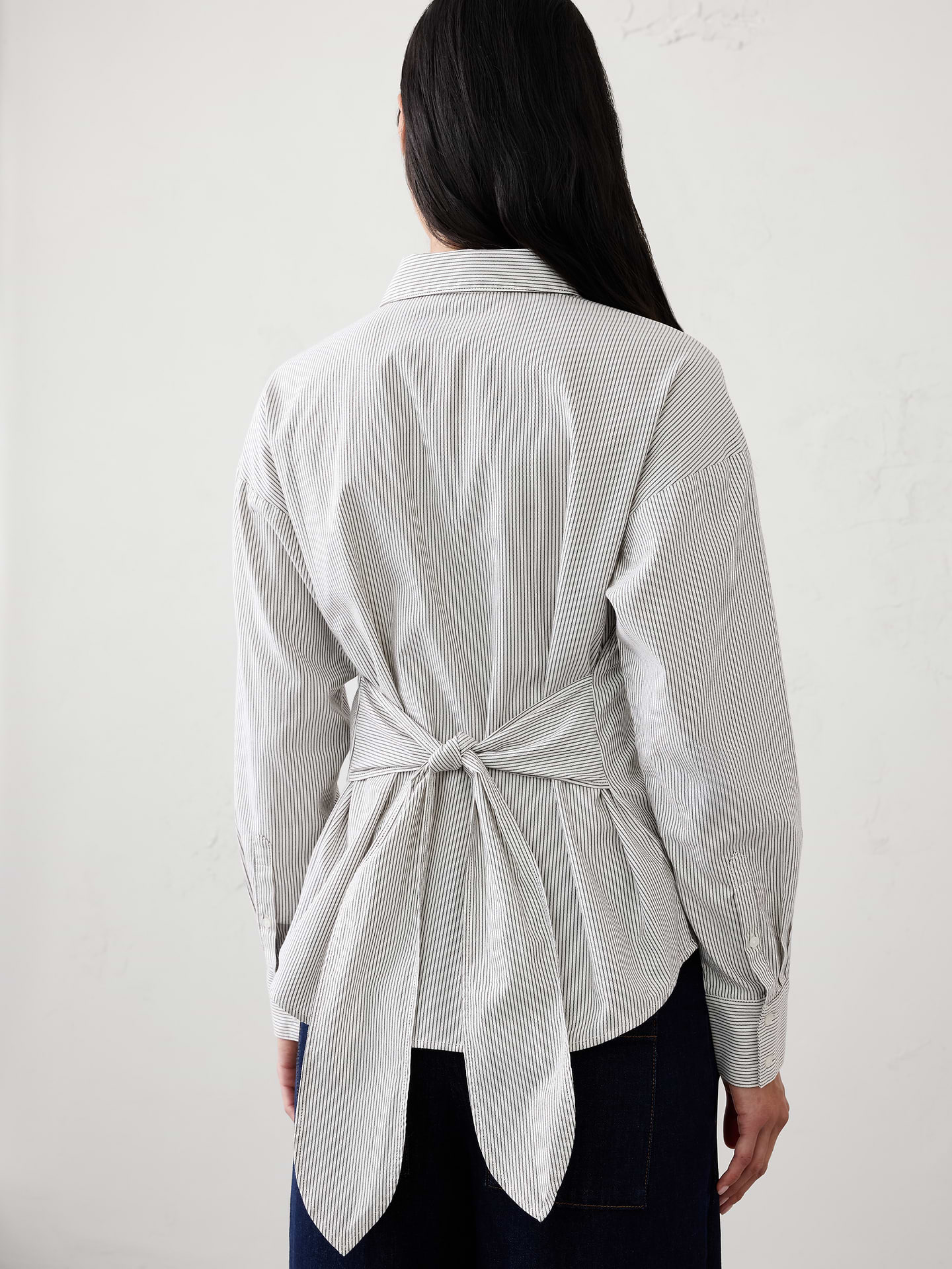 Image 2 of 3, Oxford Tie-Back Shirt