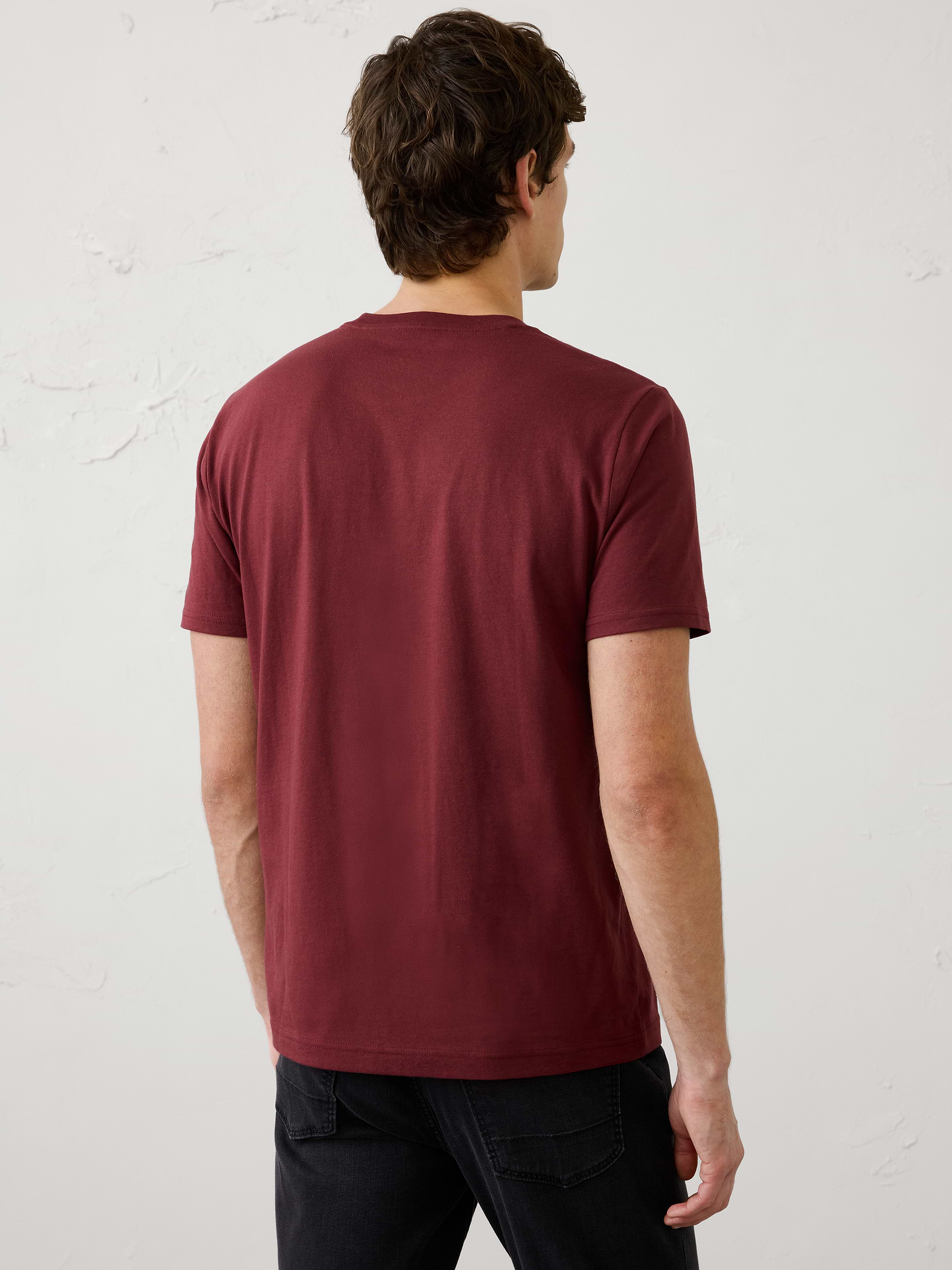 Image 5 of 8, Graphic T-Shirt