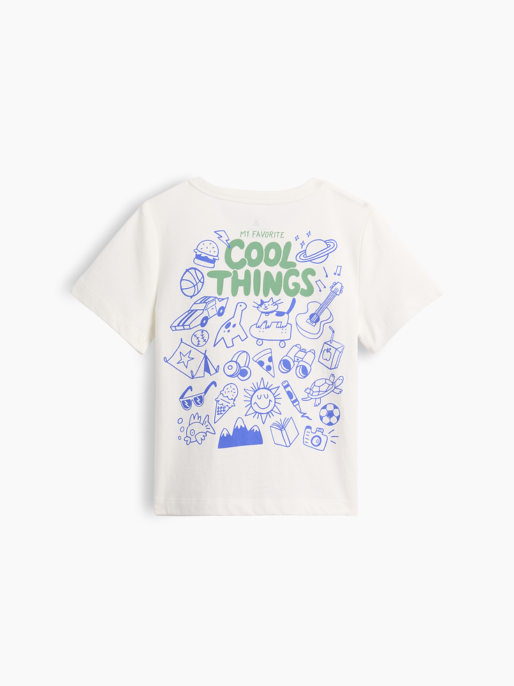 Image 1 de 2, Passez de l’heure des câlins à l’heure du jeu en un rien de temps grâce à nos indispensables préférés à agencer à volonté. Tous les modèles sont faits de coton doux avec des motifs amusants et des couleurs vives., Jersey de coton doux., Encolure ras du cou., Manches courtes., Imprimés assortis sur le devant., Fait de 100 % de coton qui répond aux normes du programme U.S. Cotton Trust Protocol. Les fermes membres du programme s’engagent à améliorer leur empreinte environnementale en réduisant la consommation d’eau et en améliorant la diversité des sols (Numéro de la demande: 10127)., Ce produit a été fabriqué dans une usine qui investit dans l’égalité des genres et l’autonomisation des femmes grâce au programme Reimagining Industry to Support Equality (RISE). Pour en savoir plus, visitez gapinc.com/equite ., Produit #877788